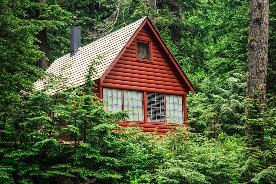 Cabins, Tents, Or Treehouses - How To Choose